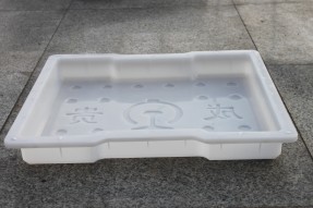 電纜溝蓋板塑料模具表面無光澤是不是質(zhì)量比較差？